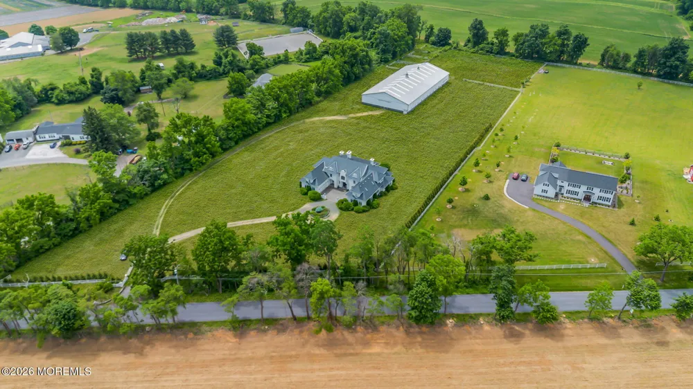 3 Hill And Dale Road Lebanon, NJ 08833