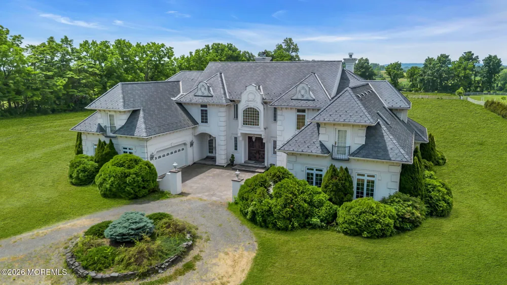3 Hill And Dale Road Lebanon, NJ 08833