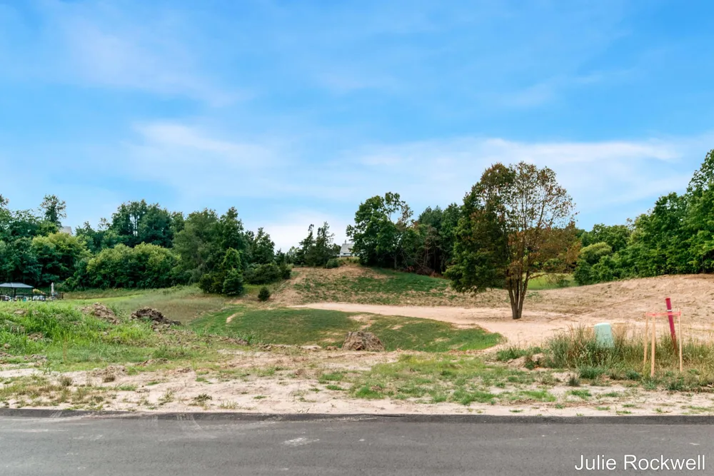2825 Terra Nova Drive SE Ada, MI 49301