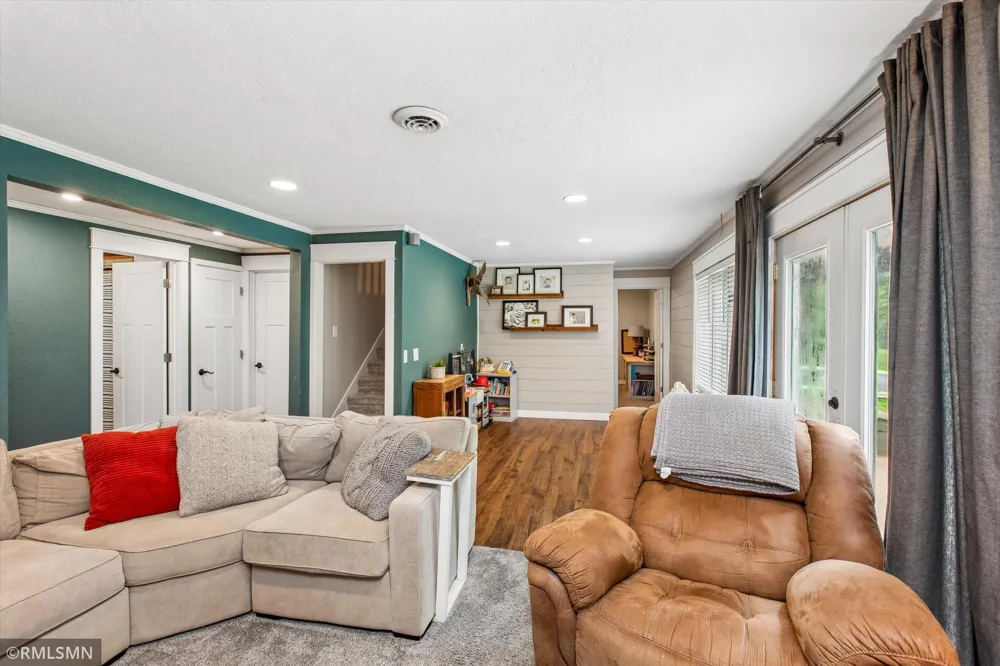 5783 Wildwood Road Cannon Falls, MN 55009