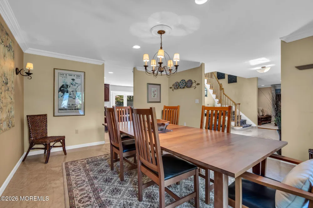 9 Woodcrest Terrace Manalapan, NJ 07726