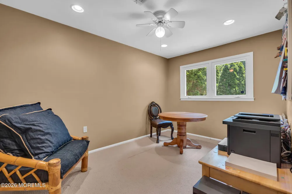 9 Woodcrest Terrace Manalapan, NJ 07726