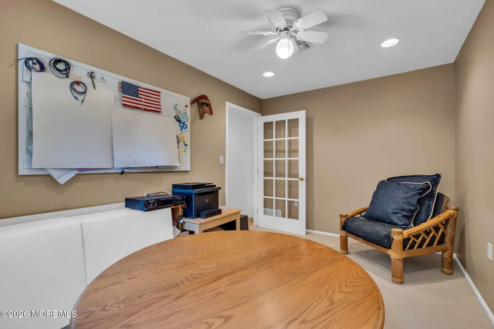 9 Woodcrest Terrace Manalapan, NJ 07726