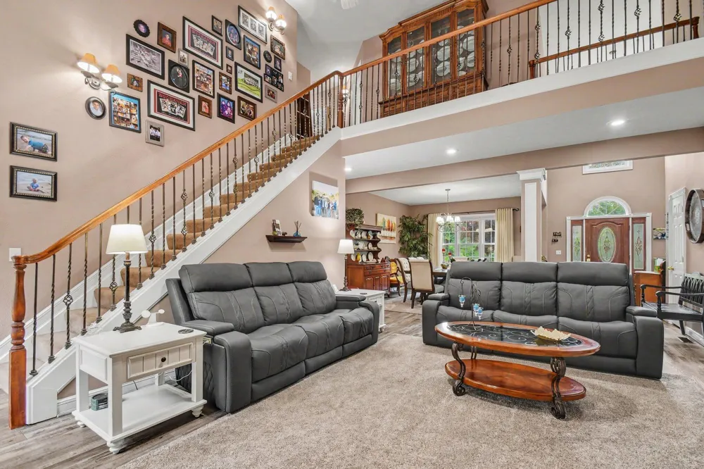 3297 W Front Street Buchanan, MI 49107