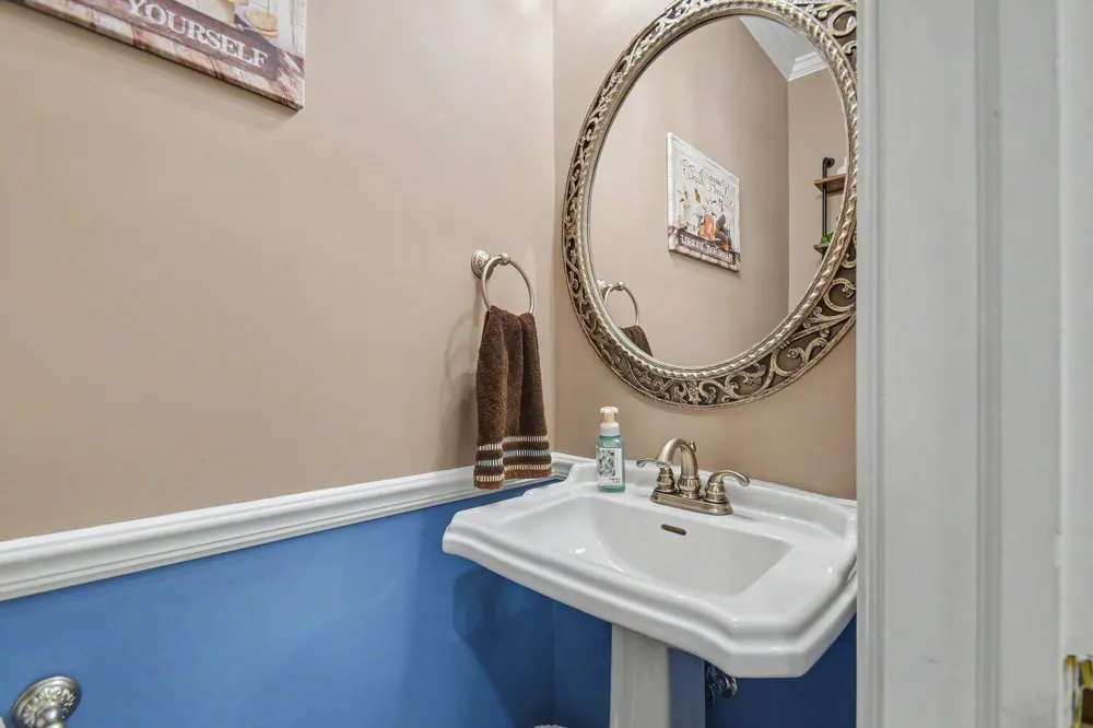 3297 W Front Street Buchanan, MI 49107