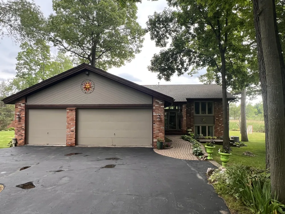 3010 Loon Lake Shores Road Waterford, MI 48329