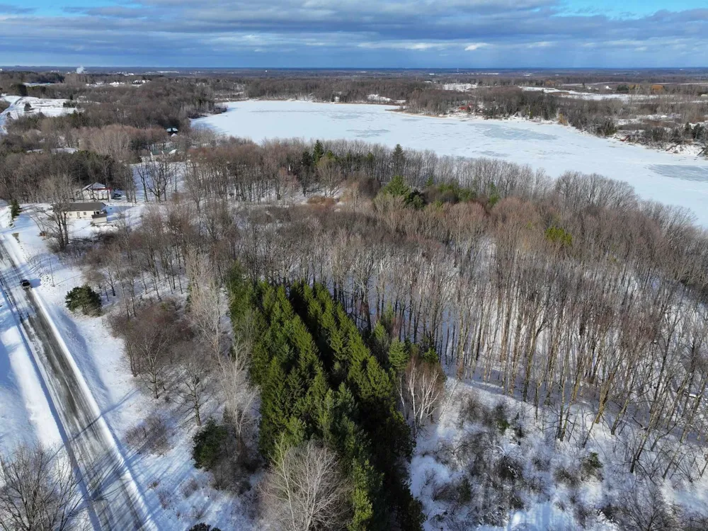 2 Ironwood Drive Ludington, MI 49431