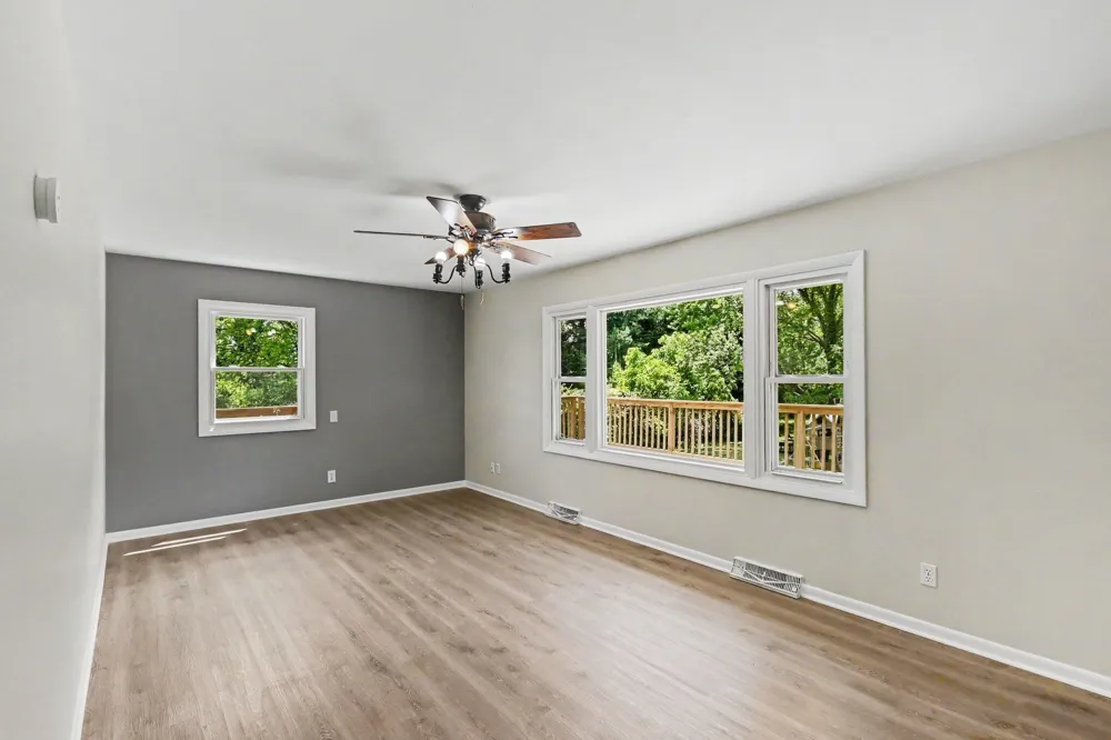 1077 Gidner Road Charlotte, MI 48813
