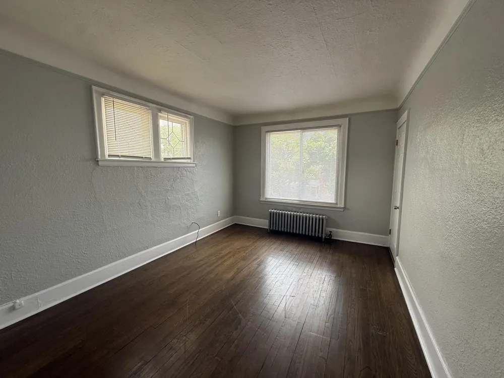 6037 Appoline Street #4 Dearborn, MI 48126