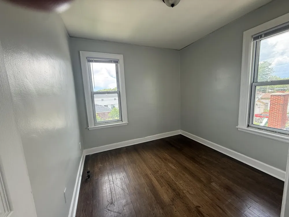 6037 Appoline Street #4 Dearborn, MI 48126