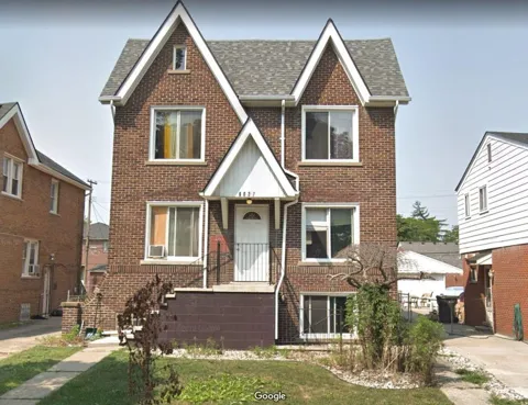 6037 Appoline Street #4