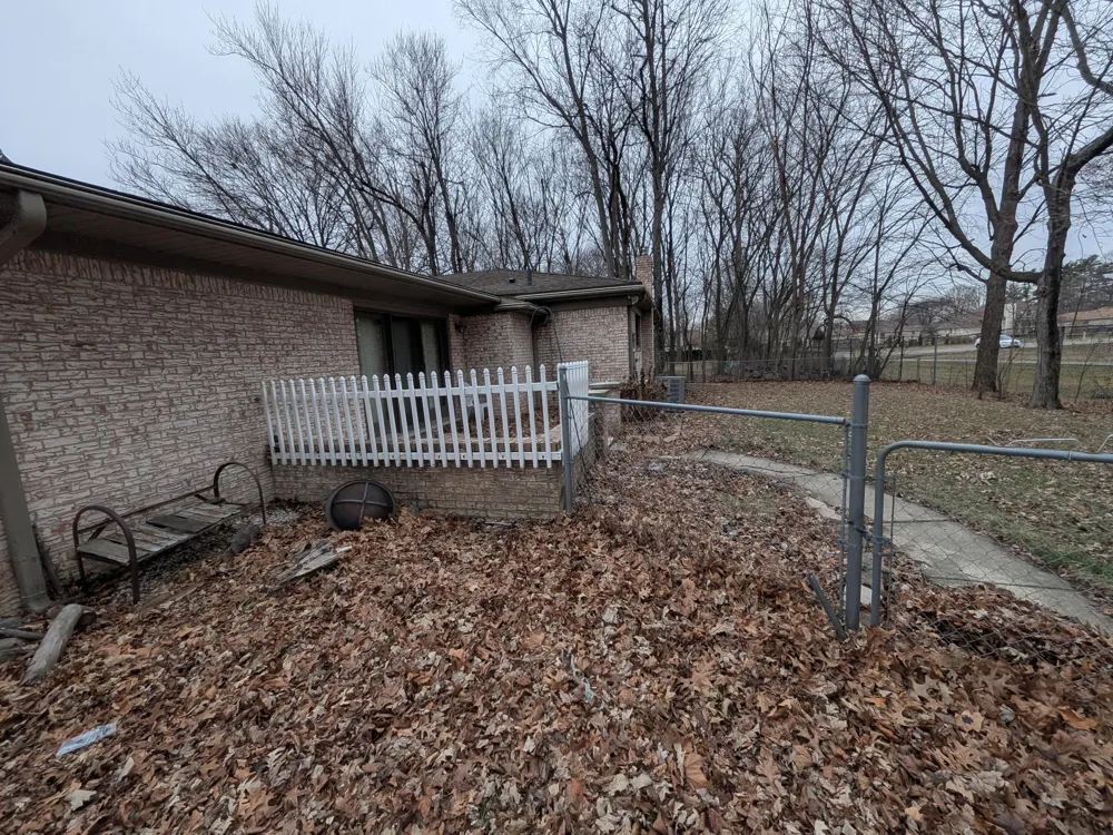 11235 Common Road Warren, MI 48093