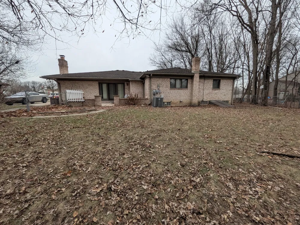 11235 Common Road Warren, MI 48093