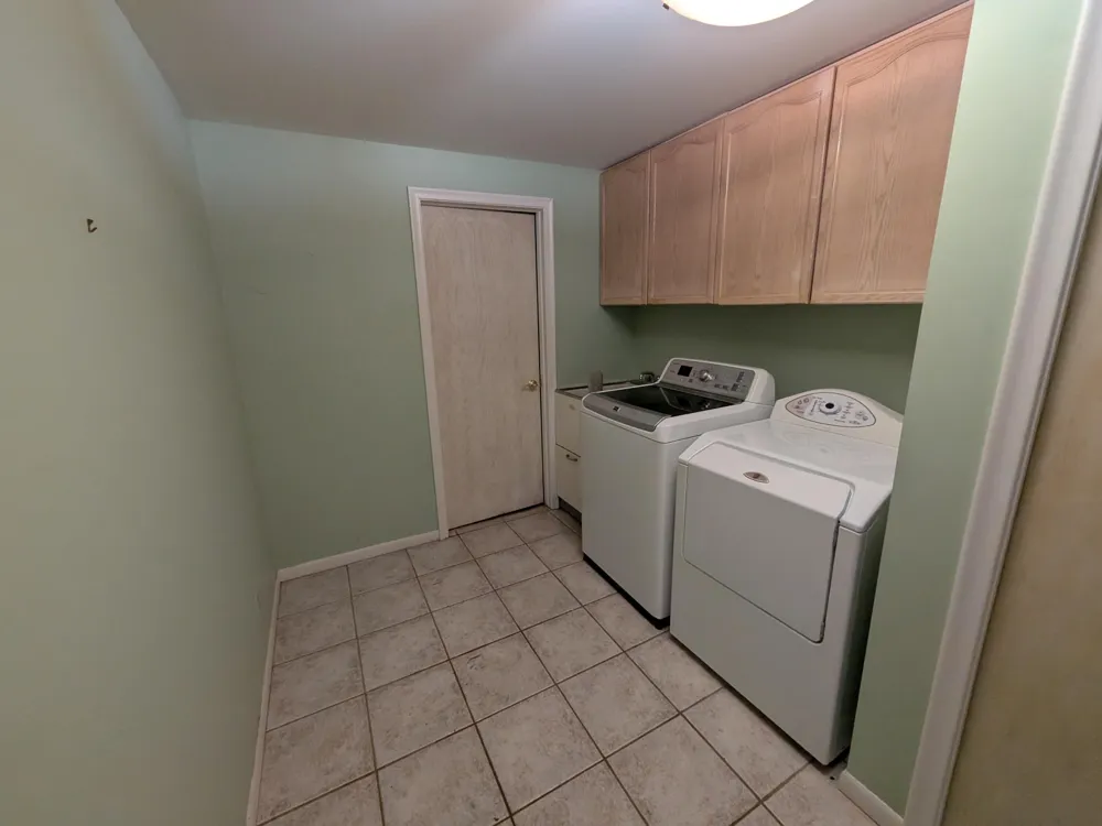 11235 Common Road Warren, MI 48093