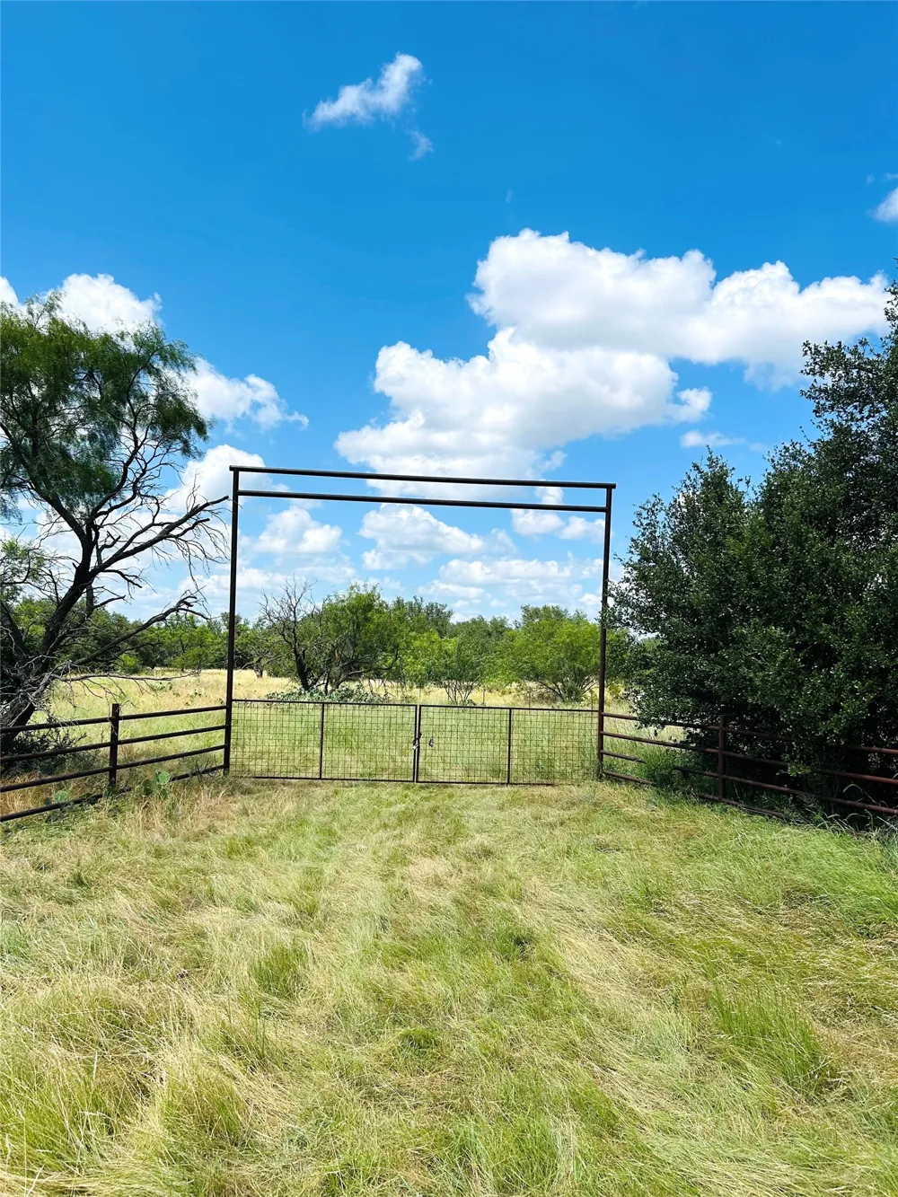 E FM 576 Breckenridge, TX 76434