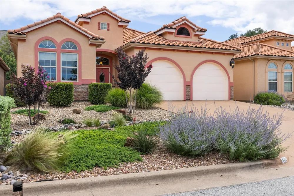 110 Valley View Glen Rose, TX 76043