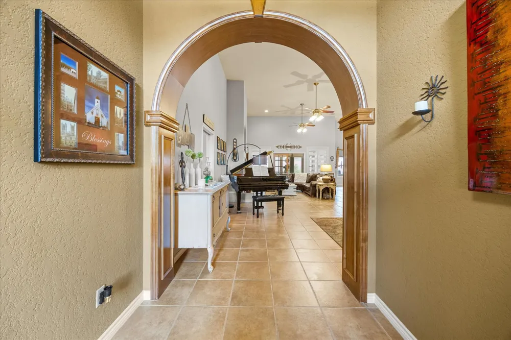 110 Valley View Glen Rose, TX 76043