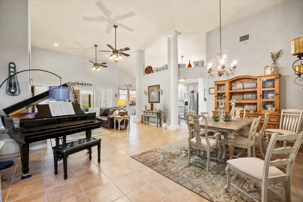 110 Valley View Glen Rose, TX 76043