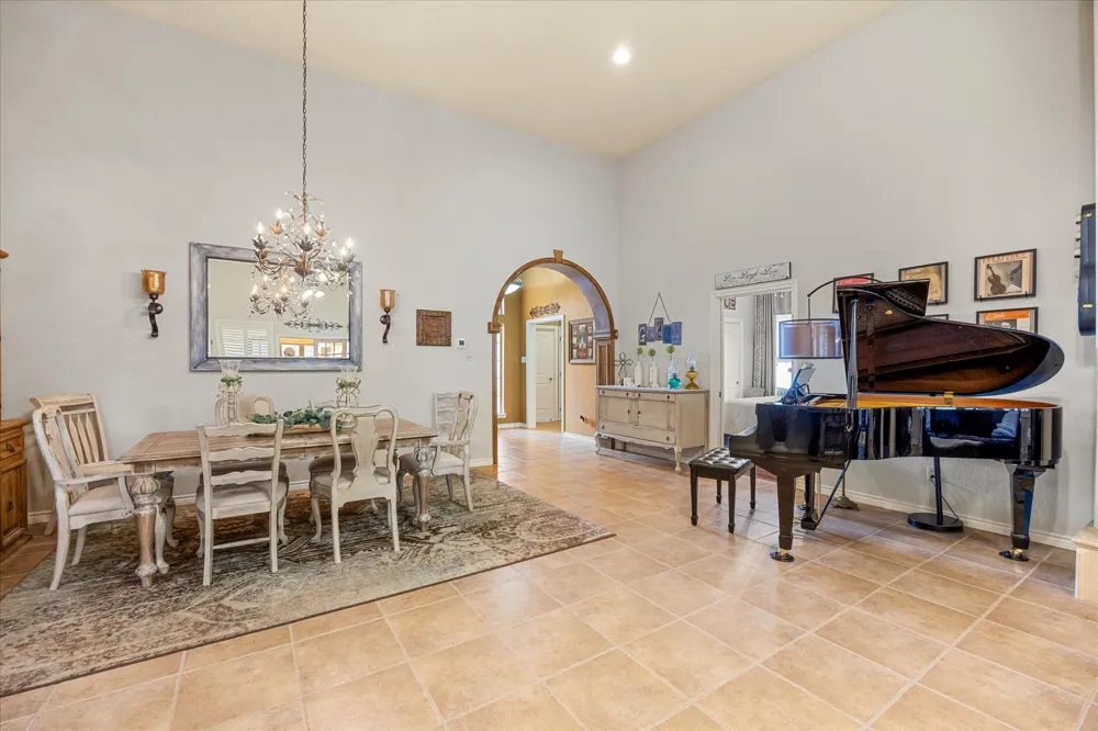 110 Valley View Glen Rose, TX 76043