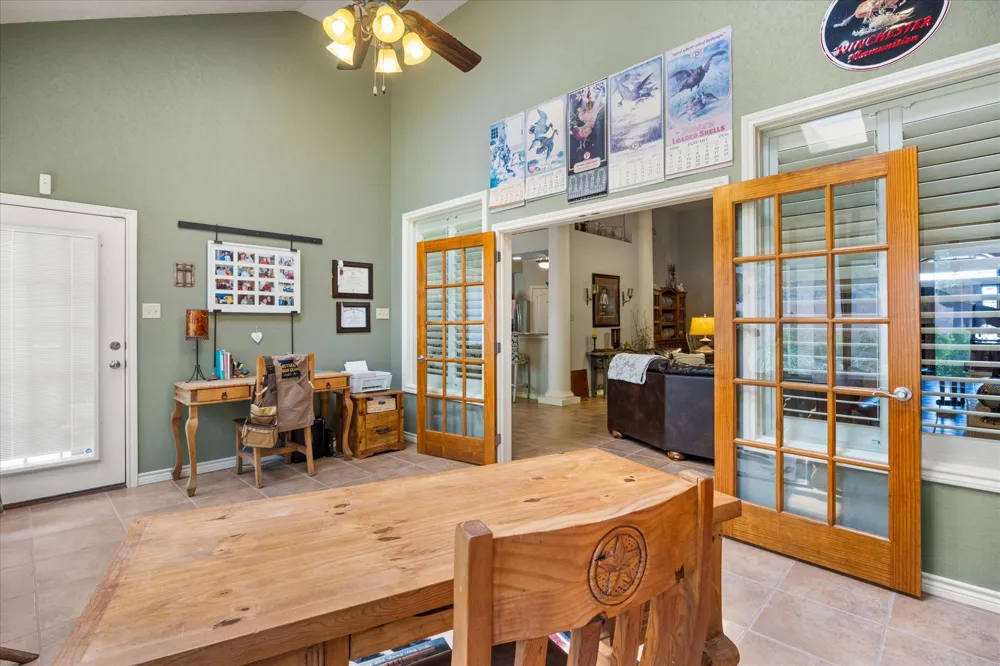 110 Valley View Glen Rose, TX 76043