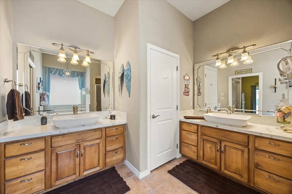 110 Valley View Glen Rose, TX 76043
