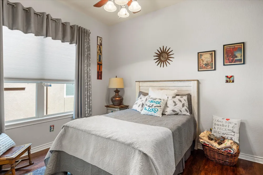 110 Valley View Glen Rose, TX 76043