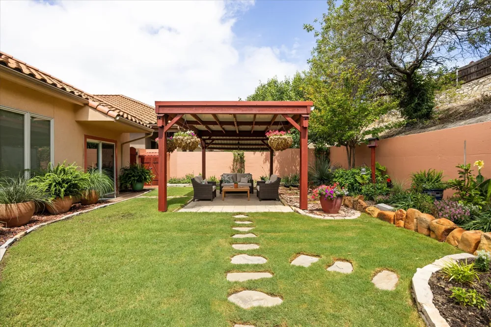 110 Valley View Glen Rose, TX 76043