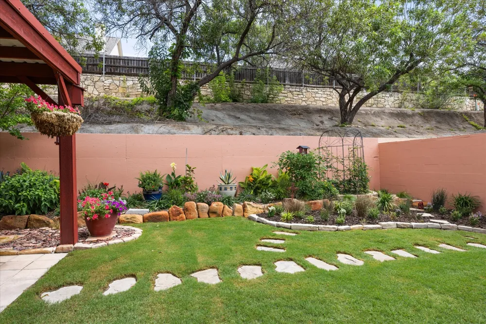 110 Valley View Glen Rose, TX 76043