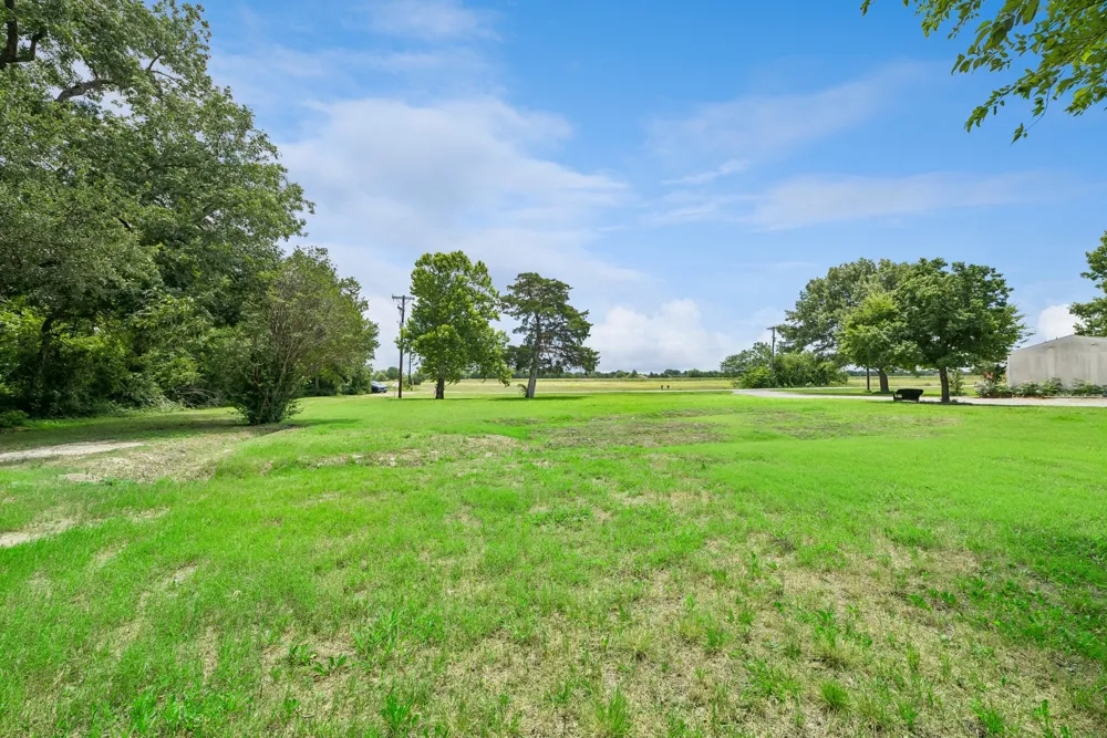 286 W Forest Grove Road Lucas, TX 75002
