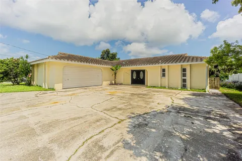 4149 FLORAMAR TERRACE