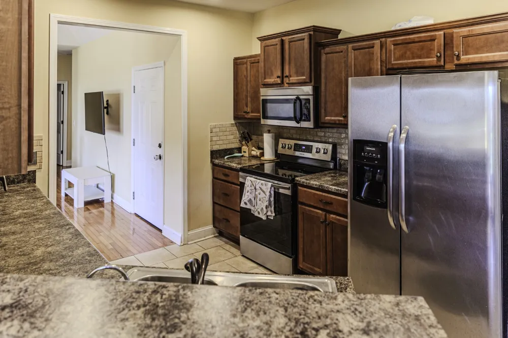2042 Grandstand Dr Lascassas, TN 37085