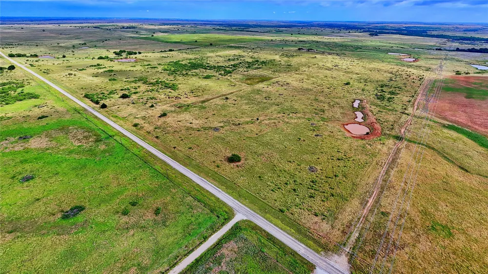576 Seabourn Road Henrietta, TX 76365