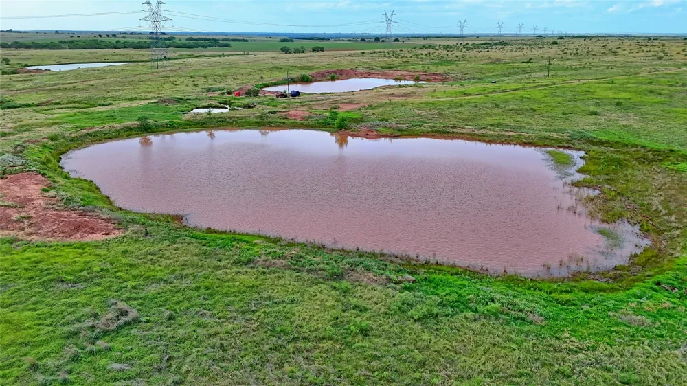 576 Seabourn Road Henrietta, TX 76365
