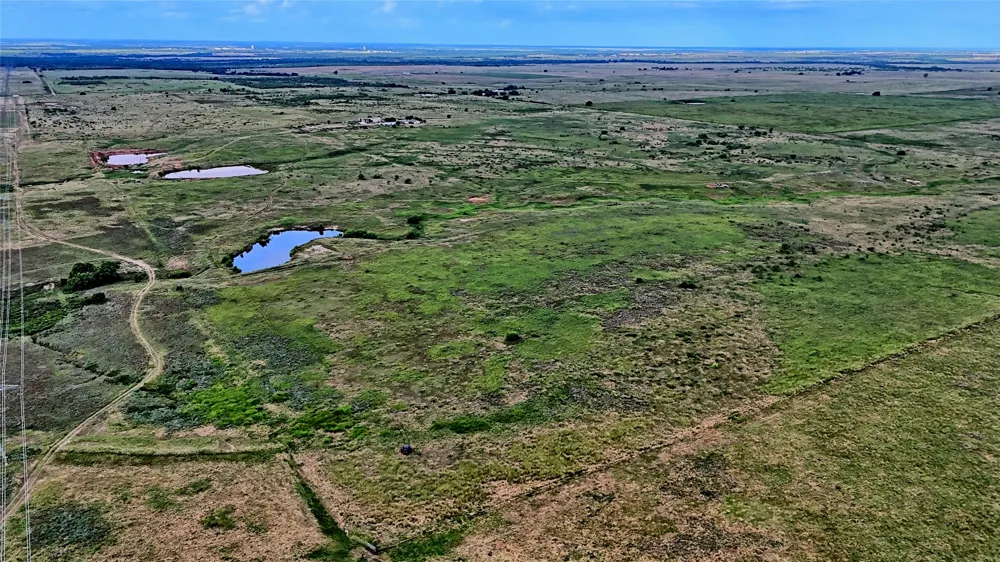 576 Seabourn Road Henrietta, TX 76365
