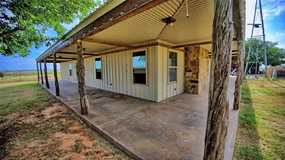 576 Seabourn Road Henrietta, TX 76365