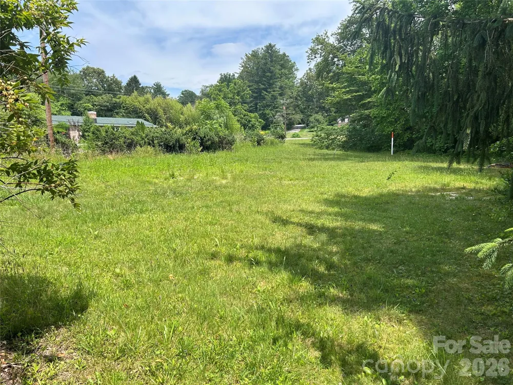 3177 Haywood Road Hendersonville, NC 28791
