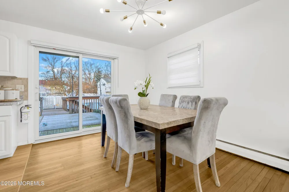 1121 Darlene Avenue Ocean, NJ 07712