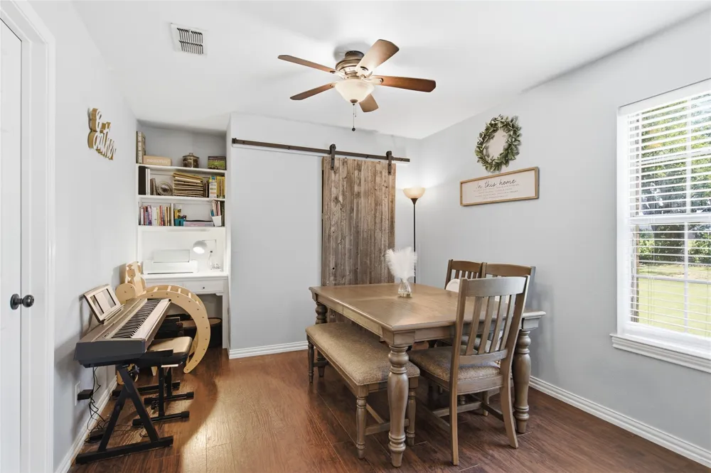 217 Laramie Circle Pilot Point, TX 76258