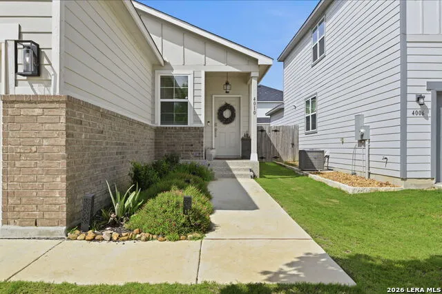 4010 FALLOW XING St Hedwig, TX 78152