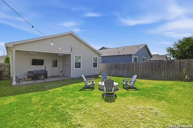 4010 FALLOW XING St Hedwig, TX 78152