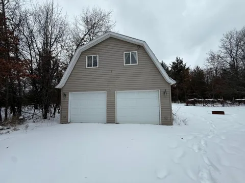 881 E KITTLE ROAD
