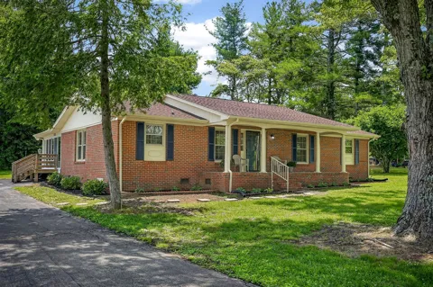 704 Anthony Ave