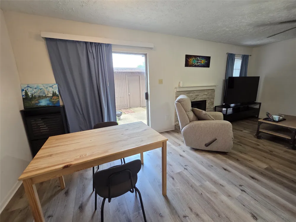 1402 S Carrier Parkway #307 Grand Prairie, TX 75051