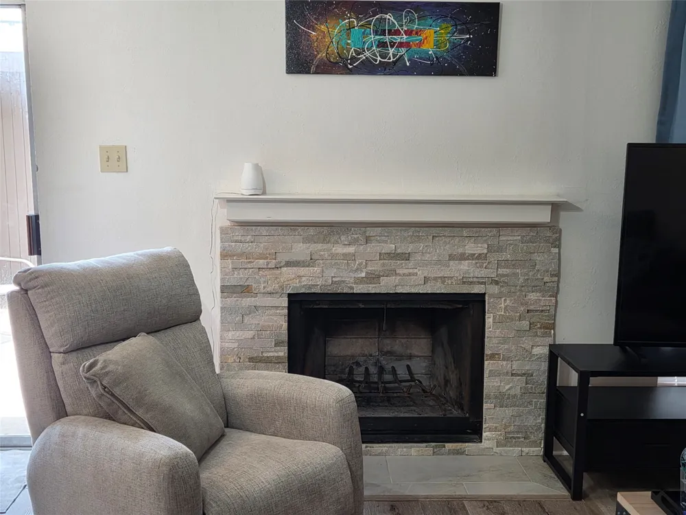1402 S Carrier Parkway #307 Grand Prairie, TX 75051