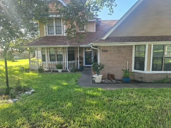 225 Linney Lane Beeville, TX 78102