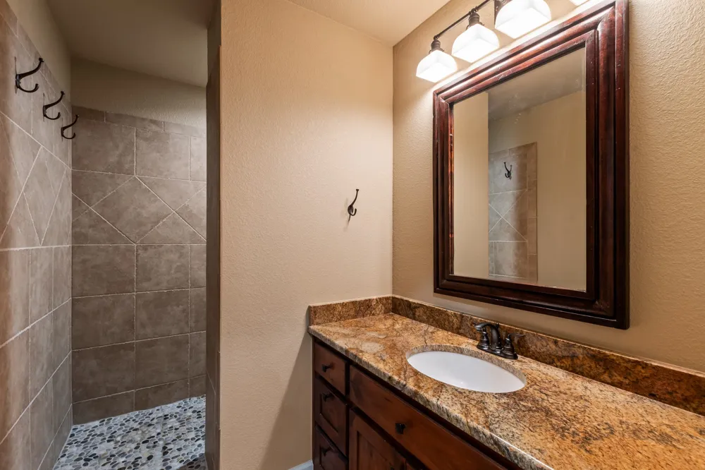 229 Beverly Drive Malakoff, TX 75148