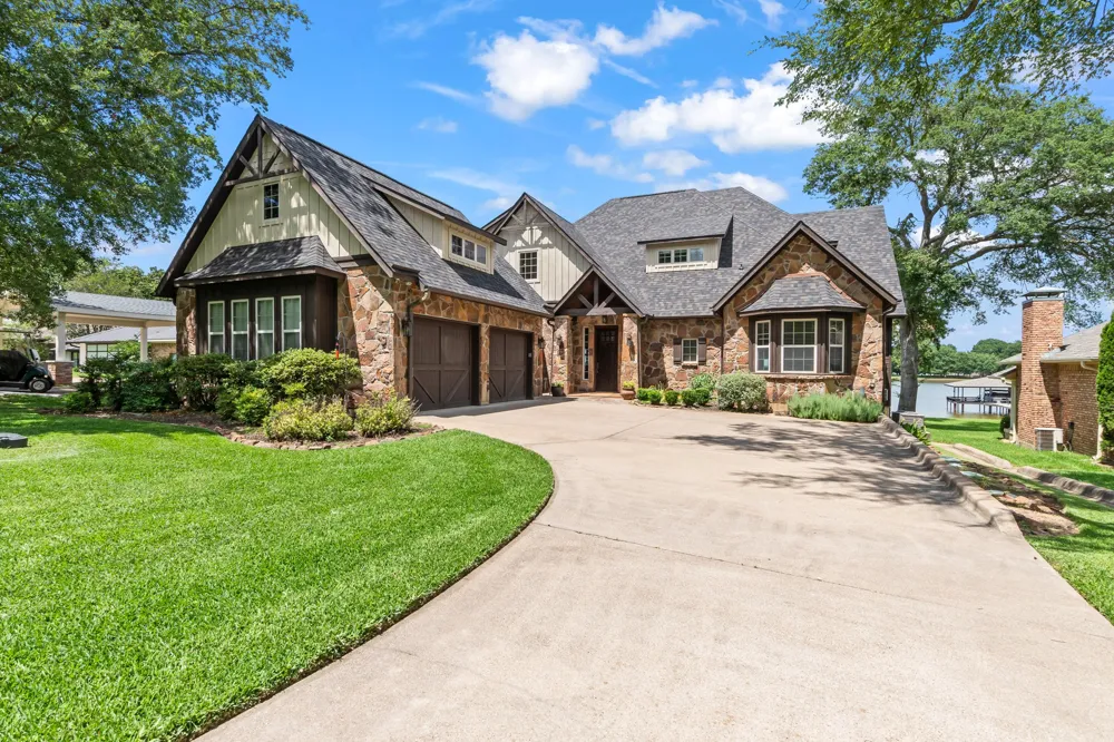 229 Beverly Drive Malakoff, TX 75148