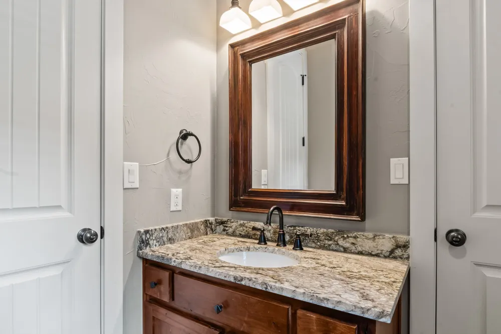 229 Beverly Drive Malakoff, TX 75148