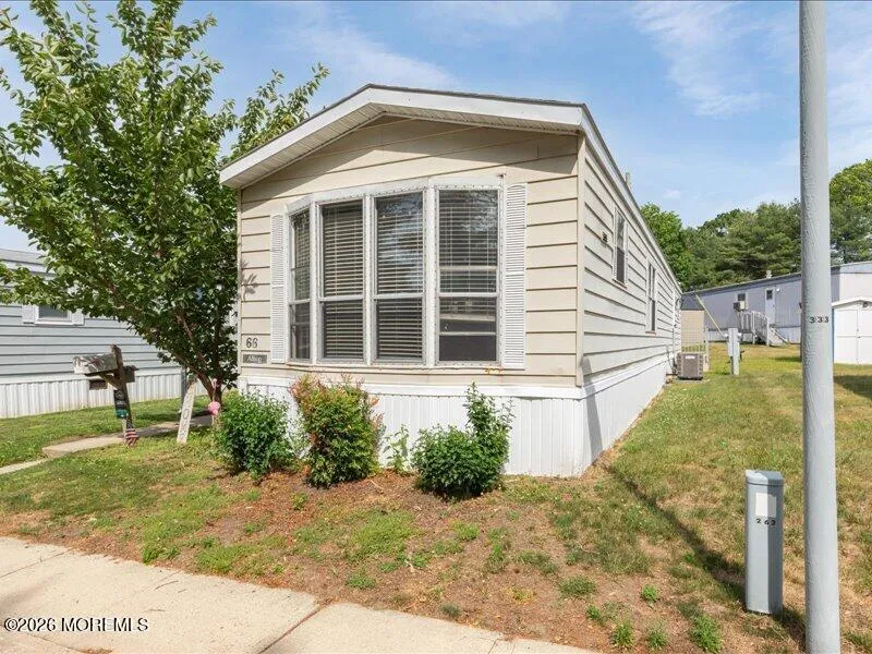 66 Shorehaven Park Hazlet, NJ 07730