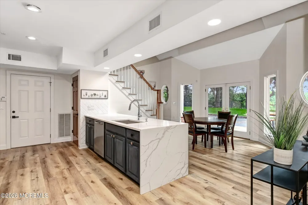 65 Phalanx Road Lincroft, NJ 07738